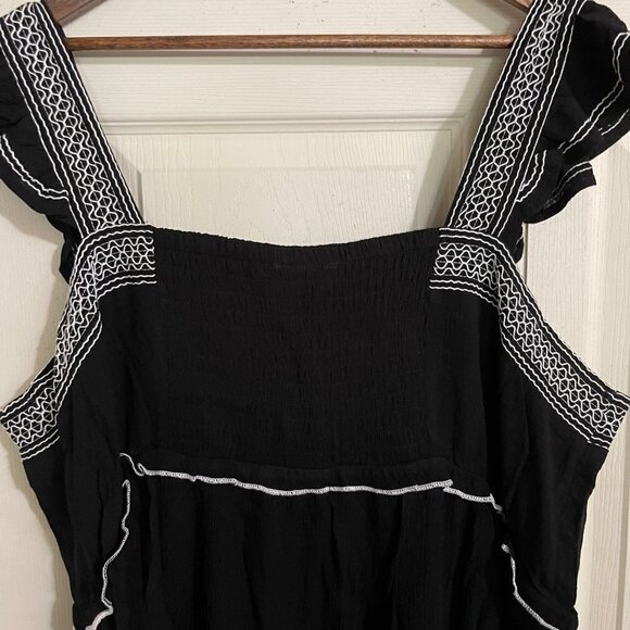 Torrid Womens NWT Black White Babydoll Crinkle Gauze Embroidered Tiered Top 3X - Picture 9 of 11